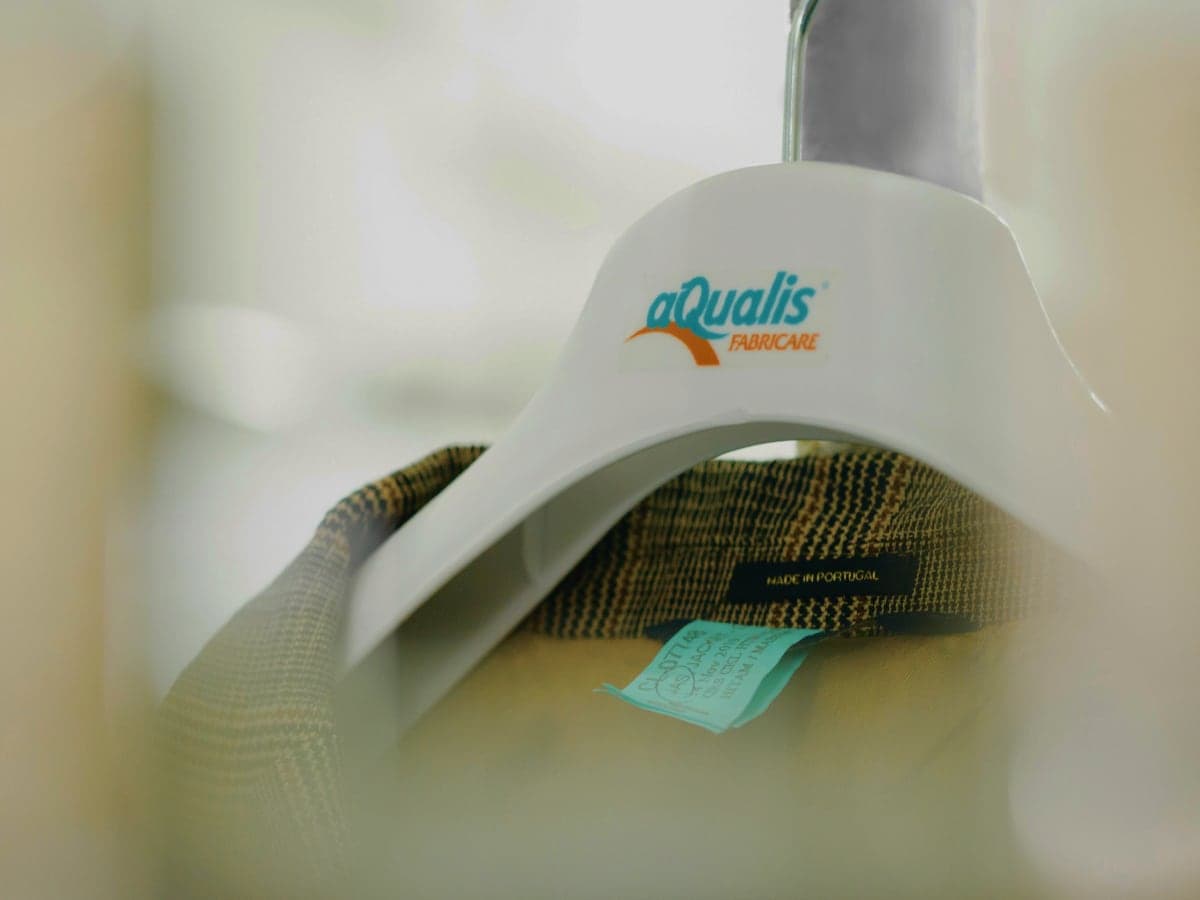 aQualis Laundry & Green Dry Clean - Depok Mungil