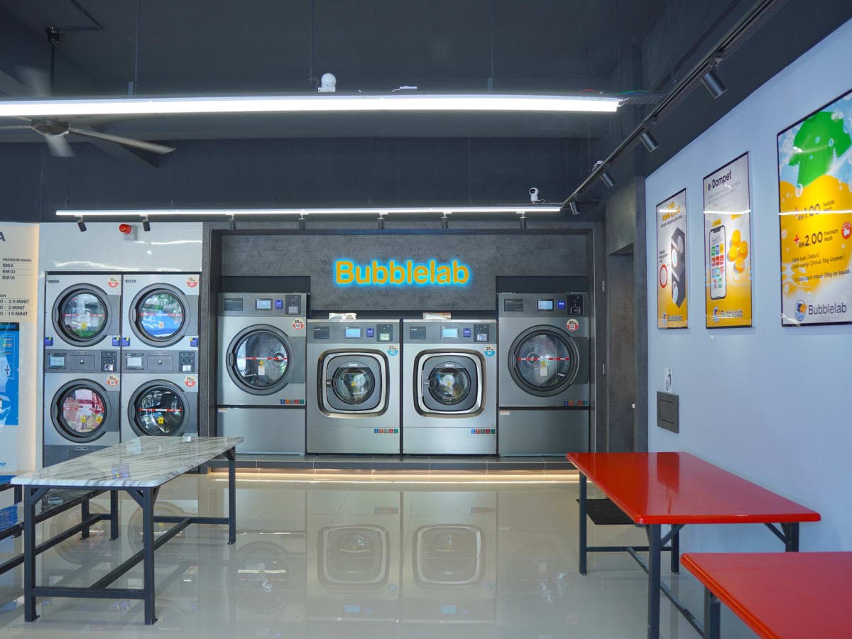 Dobi Bubblelab Medan Idaman (Self-service laundry)